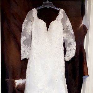 Wedding dress